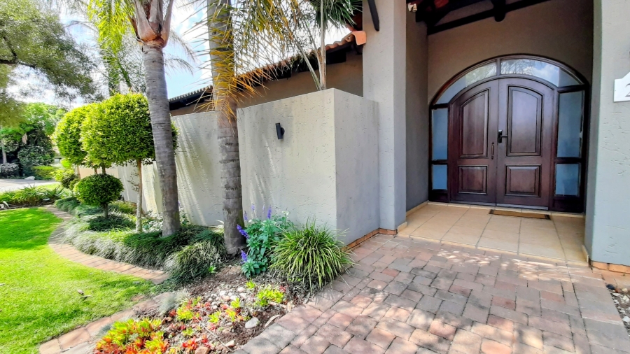 5 Bedroom Property for Sale in Pecanwood Estate North West